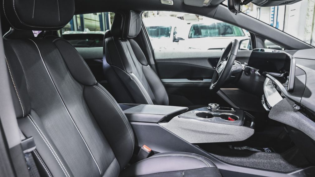 Cadillac OPTIQ Luxury 2025 d&rsquo;occasion à vendre - 29