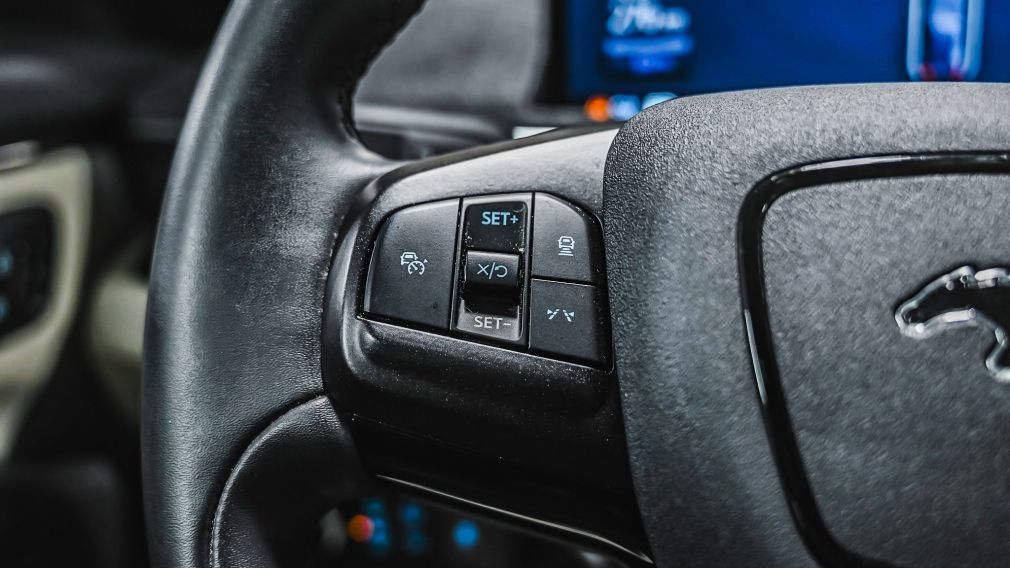 Ford Mustang Mach-E Premium 2023 d&rsquo;occasion à vendre - 16