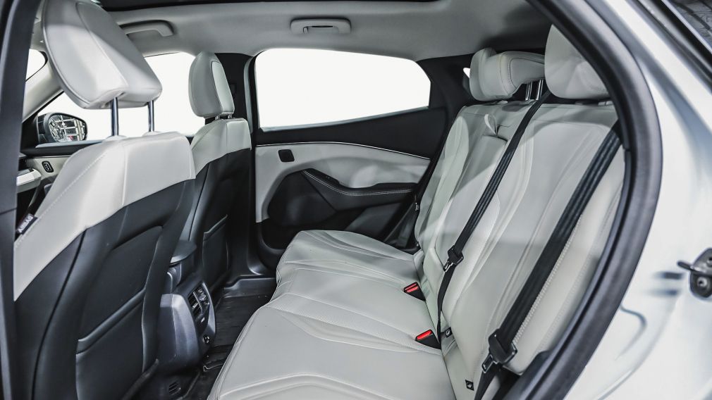 Ford Mustang Mach-E Premium 2023 d&rsquo;occasion à vendre - 26