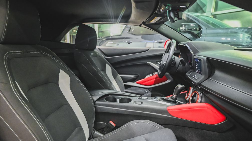 Chevrolet Camaro 1LT 2021 d&rsquo;occasion à vendre - 33