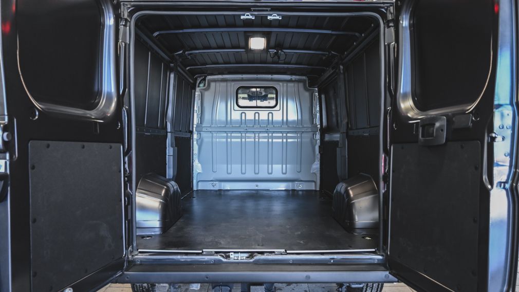 Dodge Ram SLT+ 2025 d&rsquo;occasion à vendre - 12