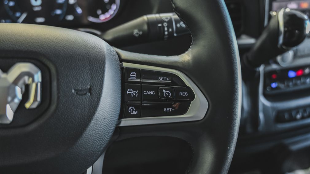 Dodge Ram SLT+ 2025 d&rsquo;occasion à vendre - 17