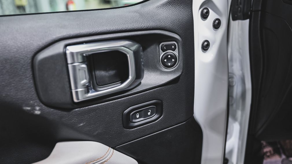 Jeep Wrangler High Altitude 2023 d&rsquo;occasion à vendre - 16