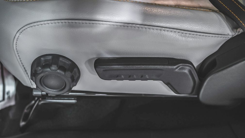 Jeep Wrangler High Altitude 2023 d&rsquo;occasion à vendre - 17