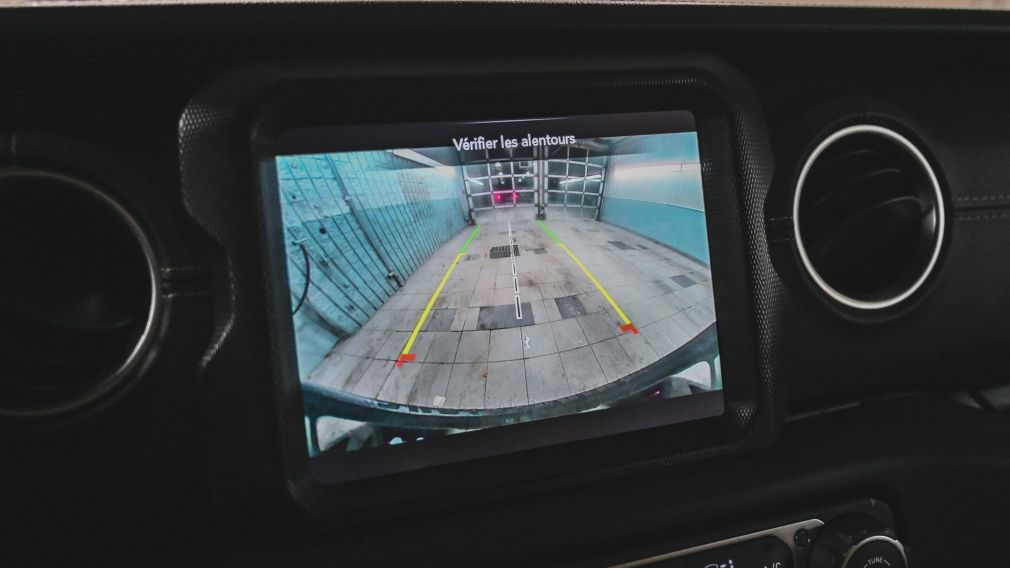 Jeep Wrangler Unlimited Sahara 2021 d&rsquo;occasion à vendre - 25