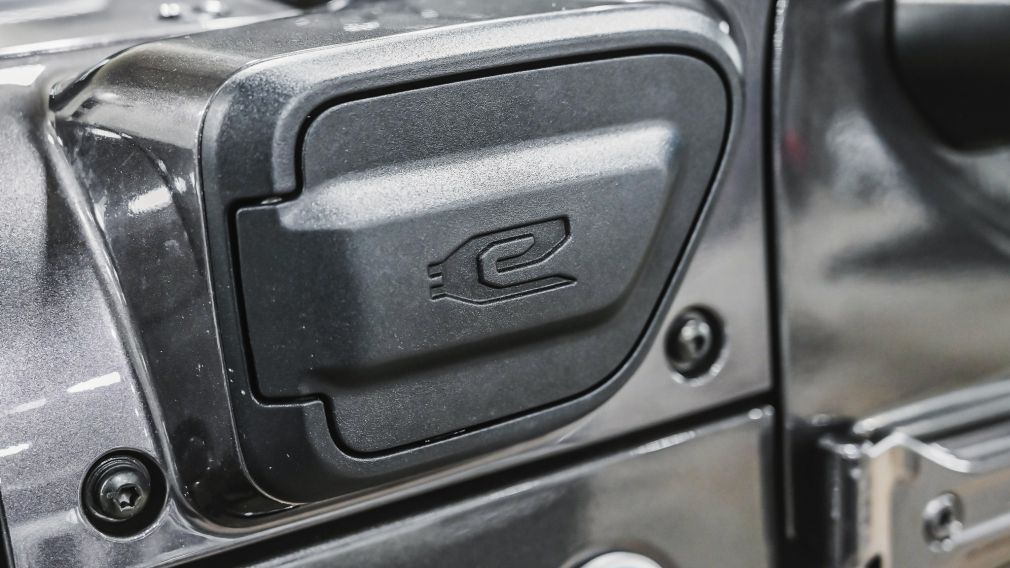 Jeep Wrangler Unlimited Sahara 2021 d&rsquo;occasion à vendre - 12