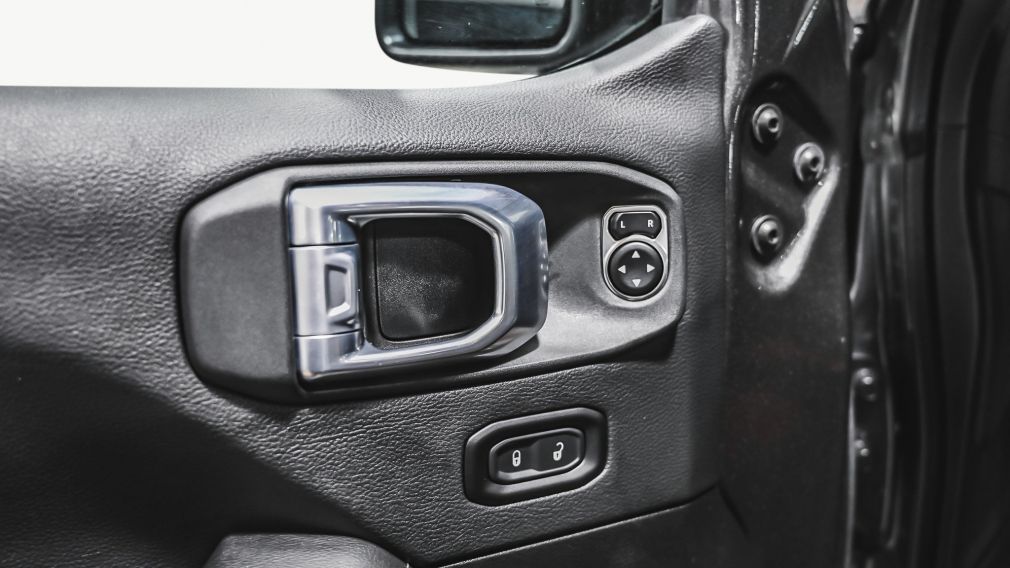 Jeep Wrangler Unlimited Sahara 2021 d&rsquo;occasion à vendre - 17