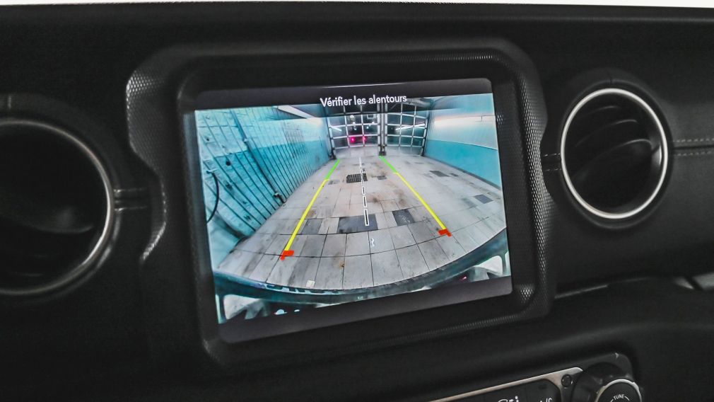 Jeep Wrangler Unlimited Sahara 2021 d&rsquo;occasion à vendre - 25