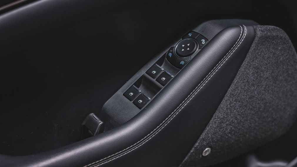 Ford Mustang Mach-E Premium 2023 d&rsquo;occasion à vendre - 14