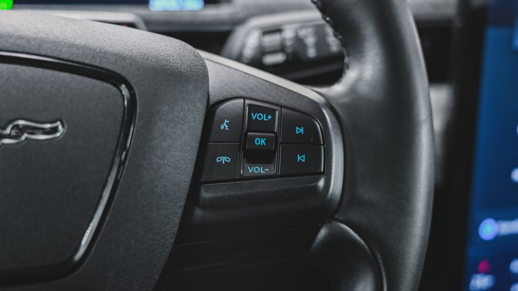 Ford Mustang Mach-E Premium 2023 d&rsquo;occasion à vendre - 18