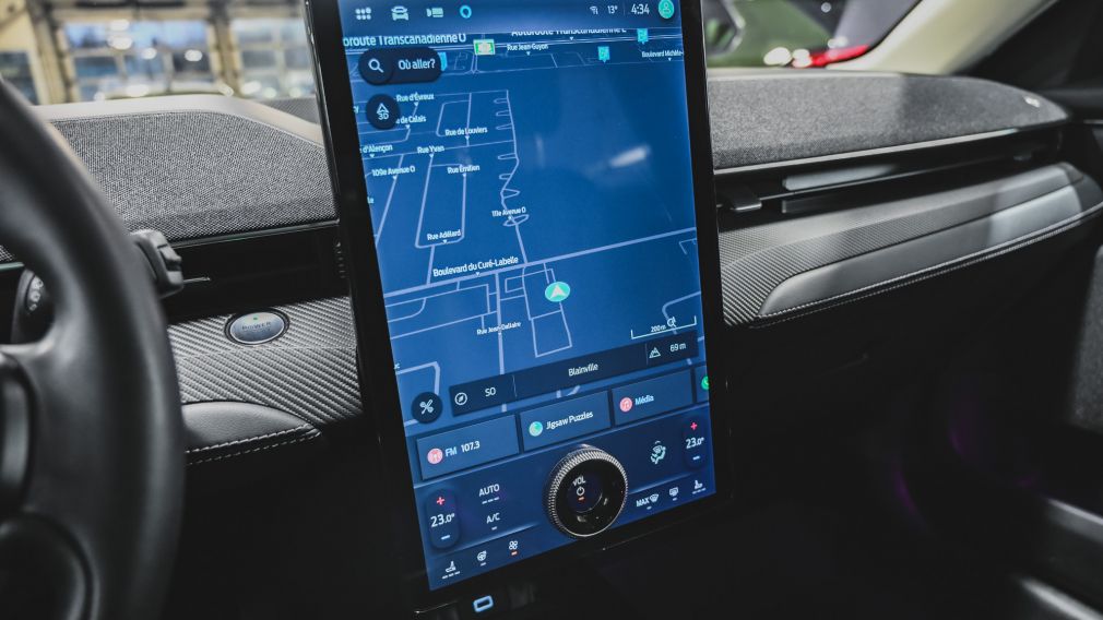 Ford Mustang Mach-E Premium 2023 d&rsquo;occasion à vendre - 23