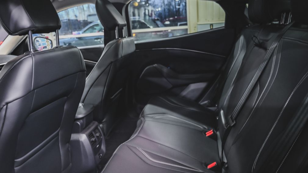 Ford Mustang Mach-E Premium 2023 d&rsquo;occasion à vendre - 26