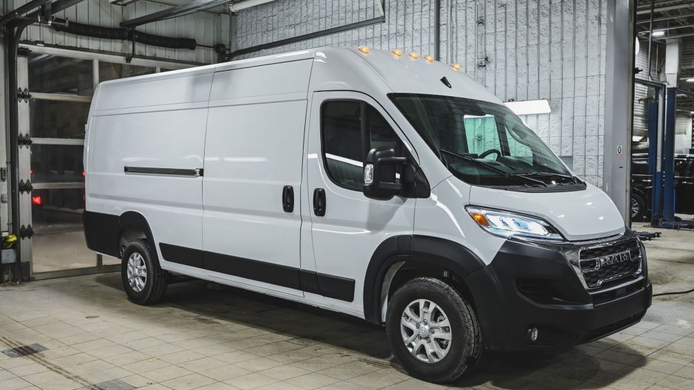 Dodge Ram SLT 2025 d&rsquo;occasion à vendre - 1