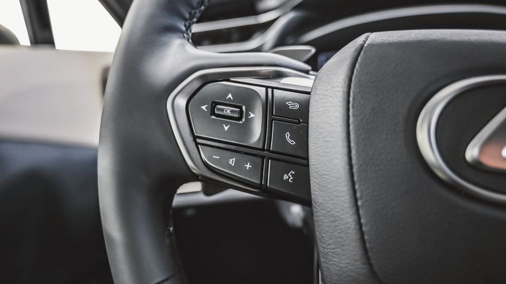 Lexus RZ 450e RZ 450e 2025 d&rsquo;occasion à vendre - 18