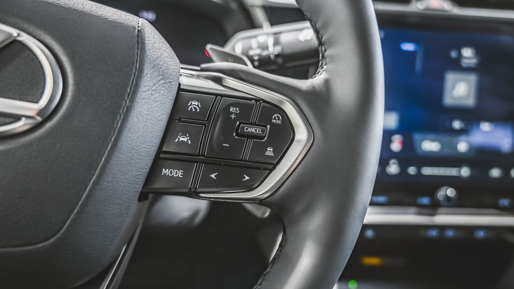 Lexus RZ 450e RZ 450e 2025 d&rsquo;occasion à vendre - 19