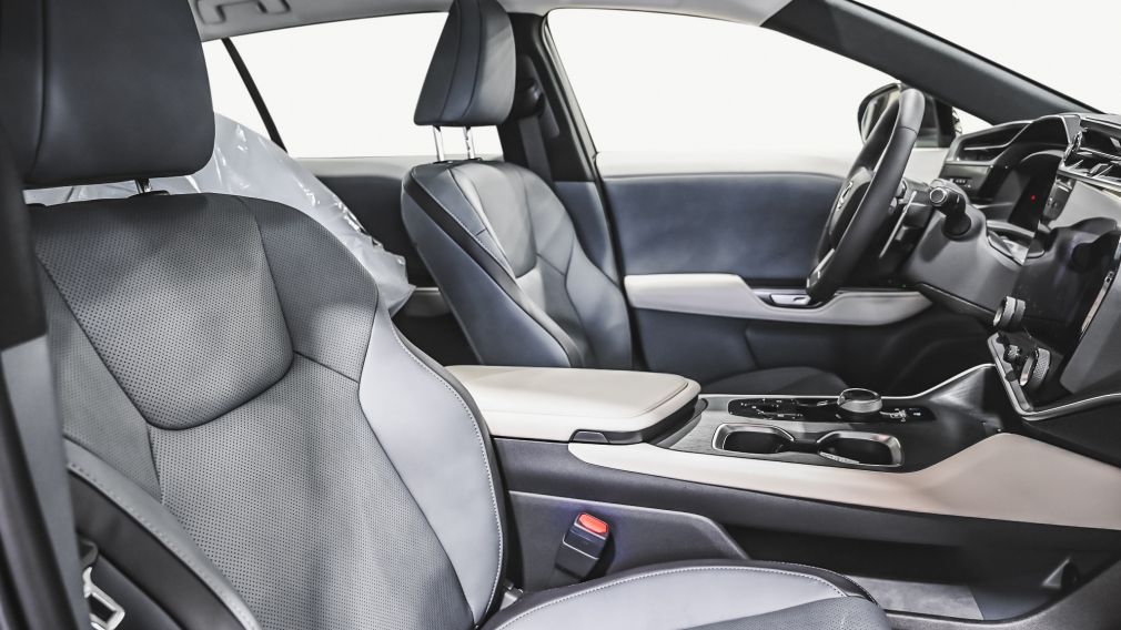 Lexus RZ 450e RZ 450e 2025 d&rsquo;occasion à vendre - 29