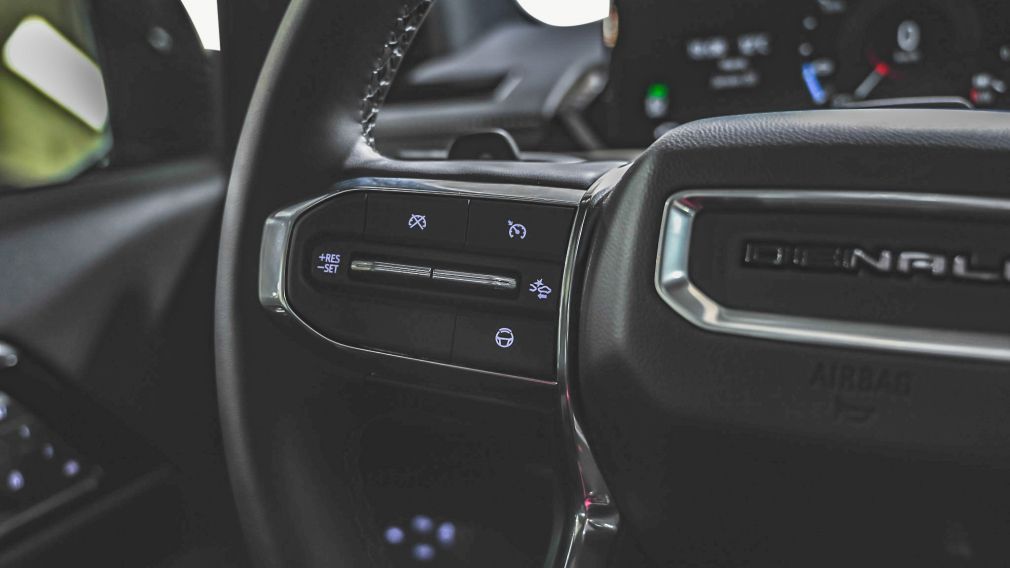 GMC Sierra Max Range Denali 2025 d&rsquo;occasion à vendre - 19