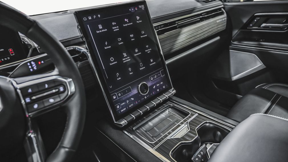 GMC Sierra Max Range Denali 2025 d&rsquo;occasion à vendre - 24