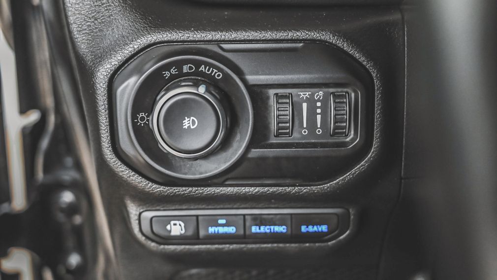 Jeep Wrangler Unlimited Sahara 2021 d&rsquo;occasion à vendre - 29