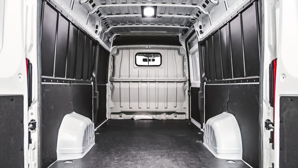 Dodge Ram Tradesman 2025 d&rsquo;occasion à vendre - 10