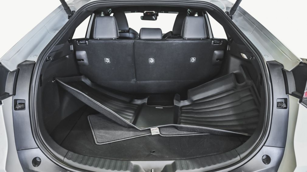 Subaru Solterra w/Luxury Package 2023 d&rsquo;occasion à vendre - 13