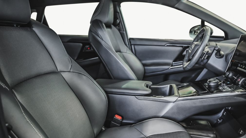 Subaru Solterra w/Luxury Package 2023 d&rsquo;occasion à vendre - 28