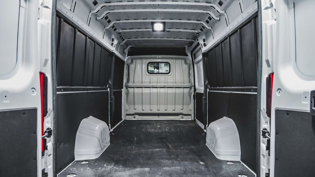 Dodge Ram Tradesman 2025 d&rsquo;occasion à vendre - 10