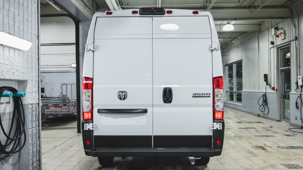 Dodge Ram Tradesman 2025 d&rsquo;occasion à vendre - 5
