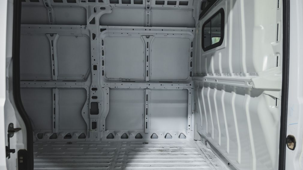 Dodge Ram Tradesman 2025 d&rsquo;occasion à vendre - 9