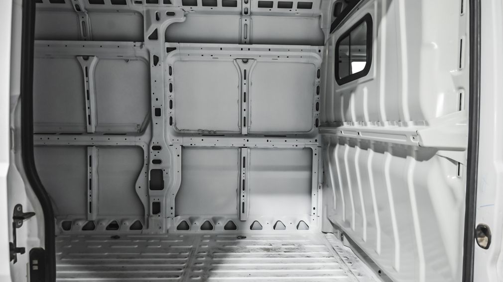 Dodge Ram Tradesman 2025 d&rsquo;occasion à vendre - 9