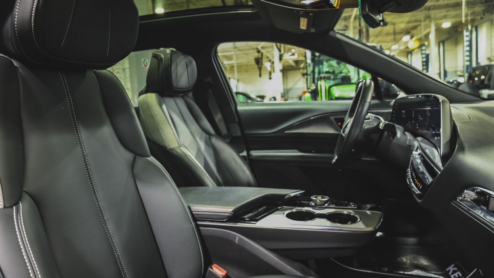 Cadillac LYRIQ Tech 2024 d&rsquo;occasion à vendre - 29