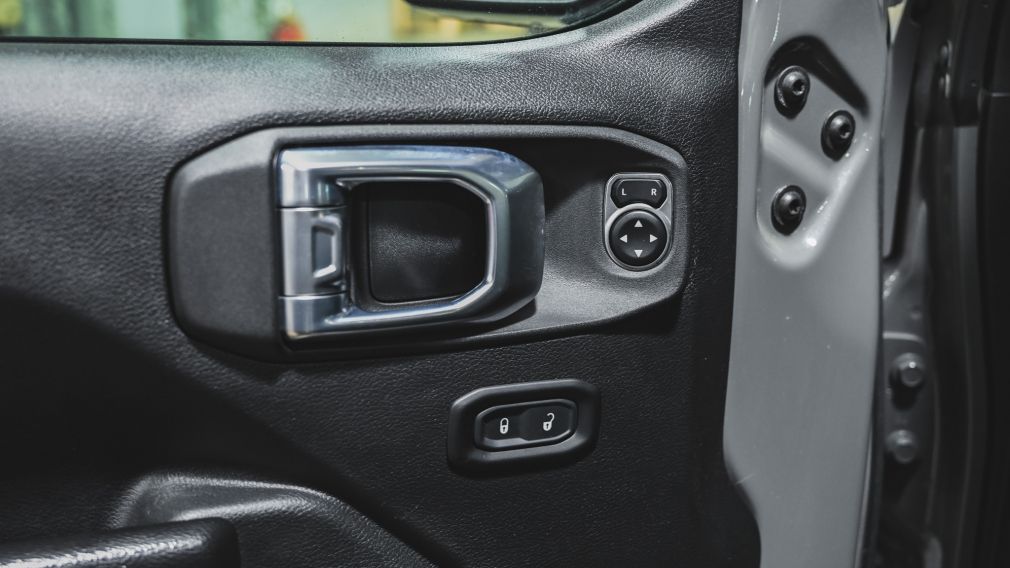 Jeep Wrangler Unlimited Sport Altitude 2021 d&rsquo;occasion à vendre - 15