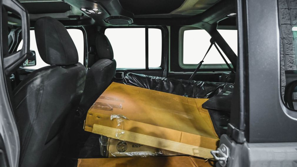 Jeep Wrangler Unlimited Sport Altitude 2021 d&rsquo;occasion à vendre - 26