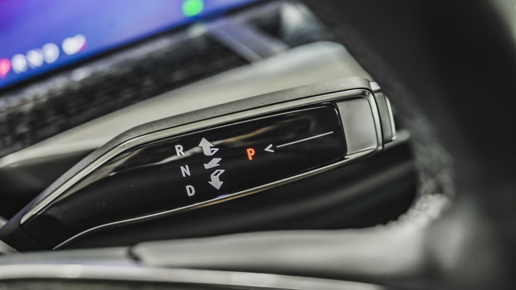 Cadillac Escalade Sport 1 2025 d&rsquo;occasion à vendre - 24