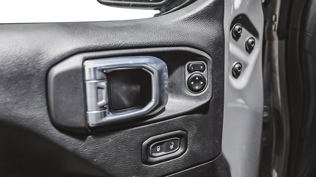 Jeep Wrangler Unlimited Sahara 2021 d&rsquo;occasion à vendre - 16