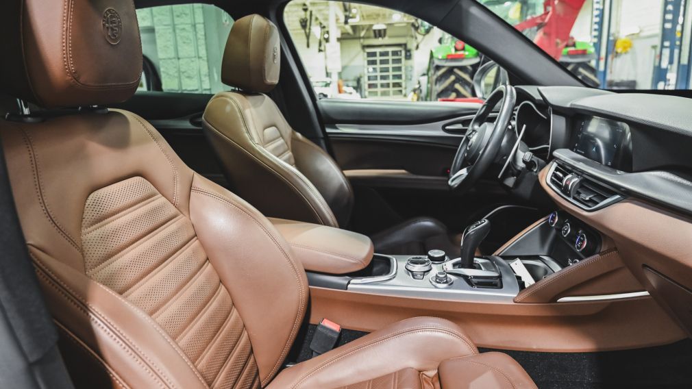 Alfa Romeo Stelvio Ti Sport 2021 d&rsquo;occasion à vendre - 28