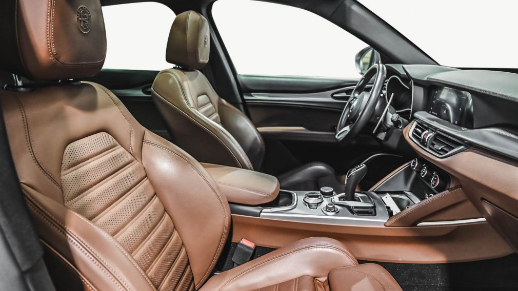 Alfa Romeo Stelvio Ti Sport 2021 d&rsquo;occasion à vendre - 27