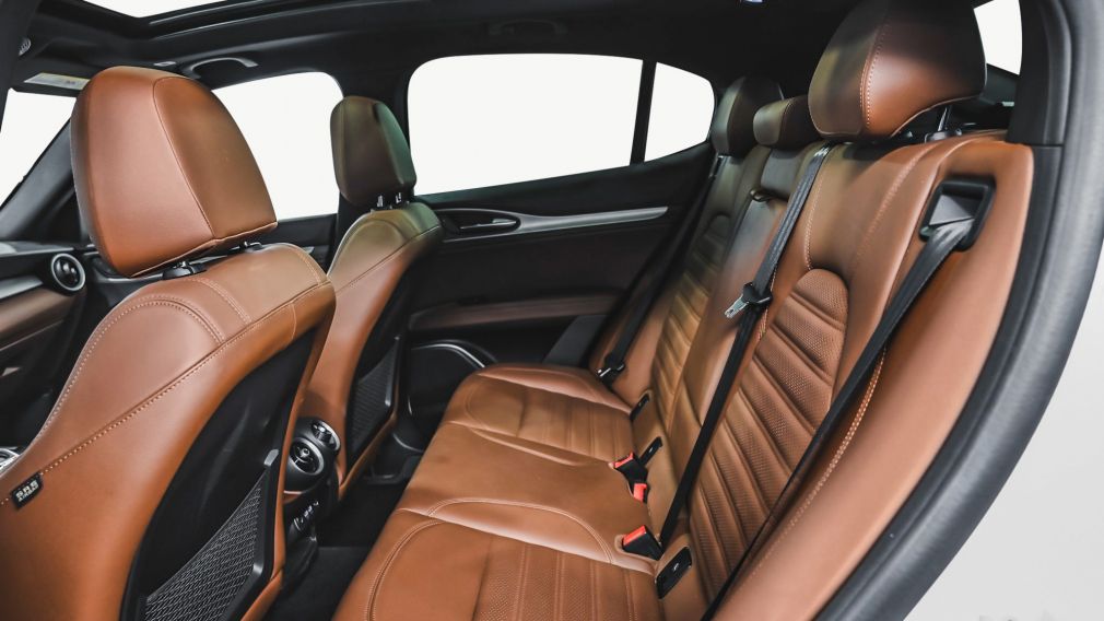 Alfa Romeo Stelvio Ti Sport 2021 d&rsquo;occasion à vendre - 22