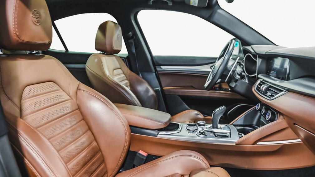 Alfa Romeo Stelvio Ti Sport 2021 d&rsquo;occasion à vendre - 24