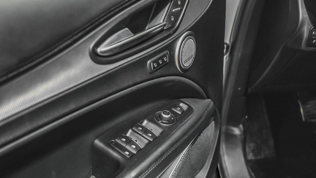 Alfa Romeo Stelvio Veloce 2023 d&rsquo;occasion à vendre - 15