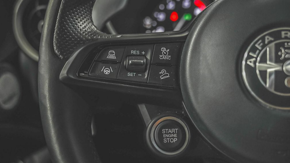 Alfa Romeo Stelvio Veloce 2023 d&rsquo;occasion à vendre - 17