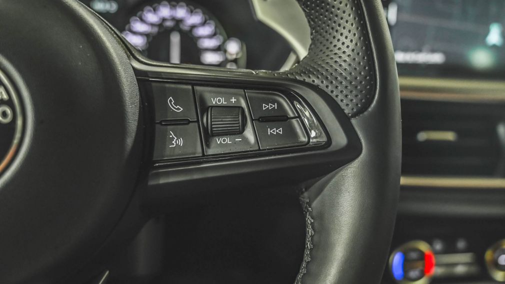 Alfa Romeo Stelvio Veloce 2023 d&rsquo;occasion à vendre - 18