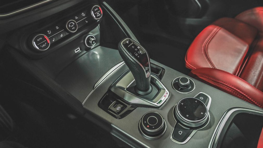 Alfa Romeo Stelvio Veloce 2023 d&rsquo;occasion à vendre - 23