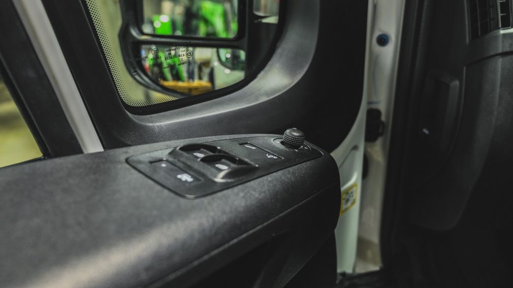 Dodge Ram Tradesman 2025 d&rsquo;occasion à vendre - 13