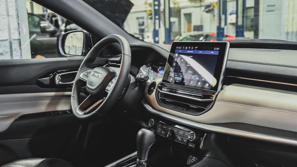 Jeep Compass Limited 2024 d&rsquo;occasion à vendre - 27