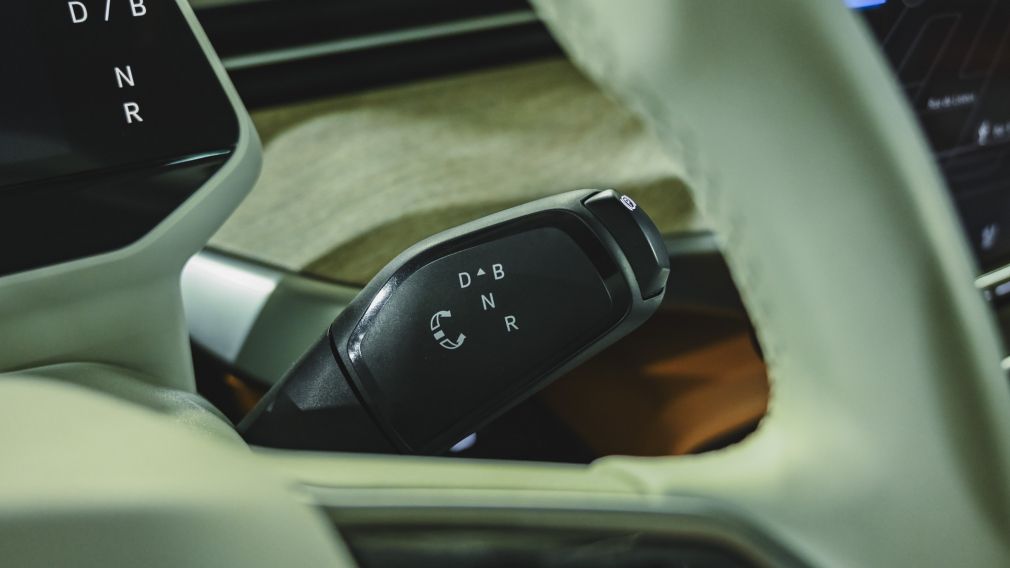 Volkswagen ID. Buzz 1st Edition 2025 d&rsquo;occasion à vendre - 24