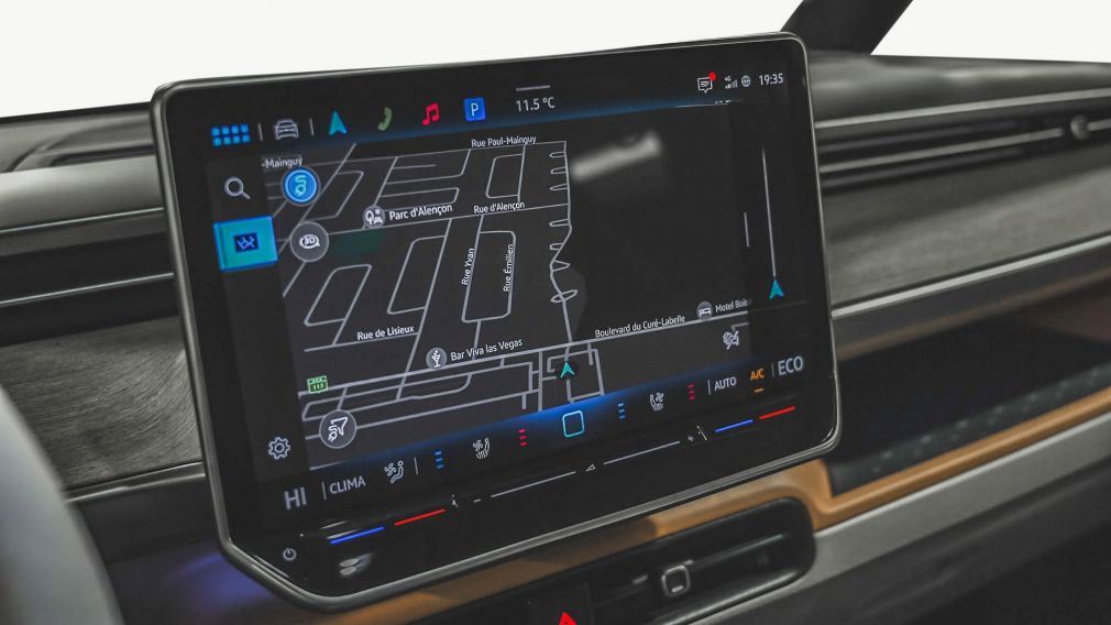 Volkswagen ID. Buzz 1st Edition 2025 d&rsquo;occasion à vendre - 24