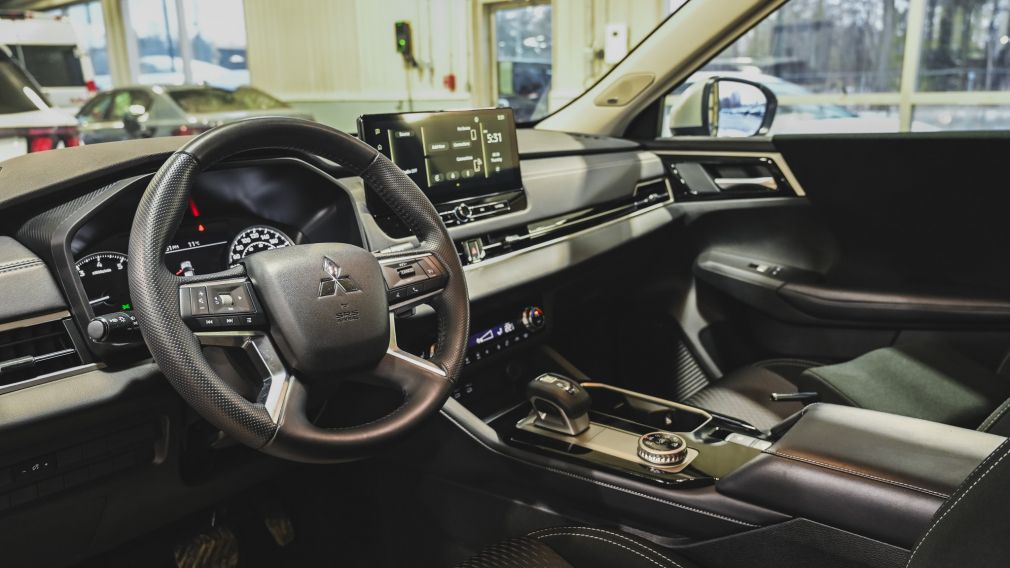 Mitsubishi Outlander ES 2025 d&rsquo;occasion à vendre - 13