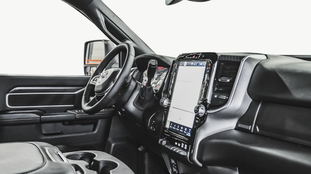 Ram 3500 Big Horn 2025 d&rsquo;occasion à vendre - 31