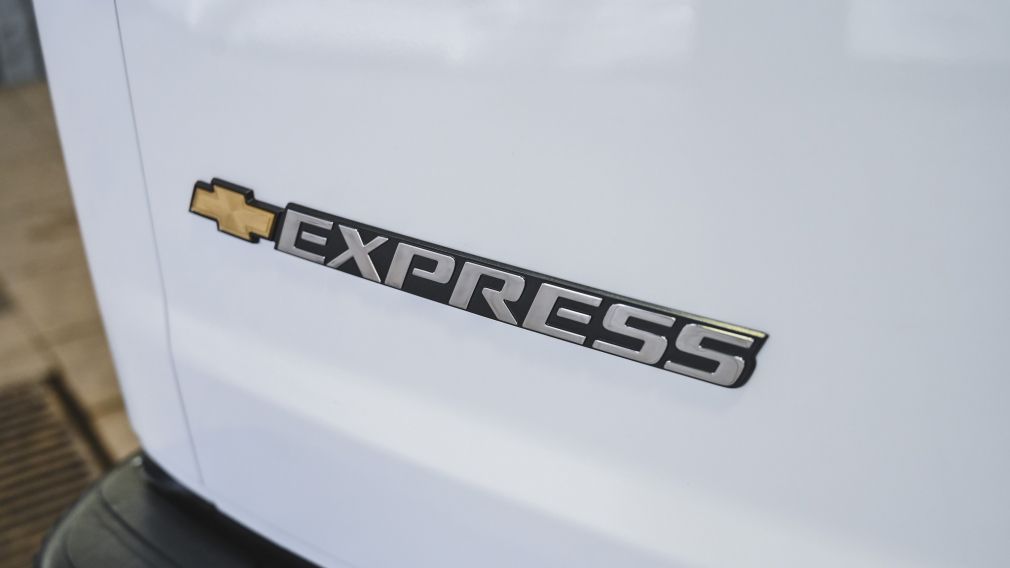Chevrolet Express RWD 2500 135&Prime; 2024 d&rsquo;occasion à vendre - 11